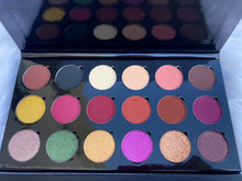 Load image into Gallery viewer, Royal Heiress Eyeshadow Palette
